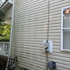 A-Pressure-and-Soft-Wash-LLC-Your-Solution-for-Algae-Free-Siding-in-Cleveland 2