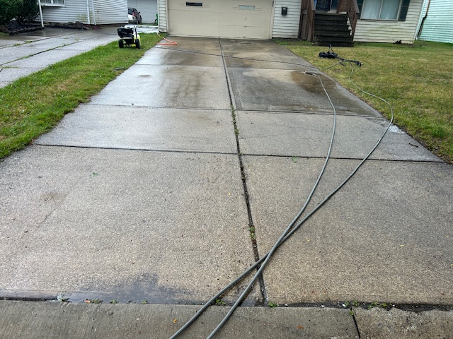 Why its important to clean your concrete Driveway in Cleveland Ohio