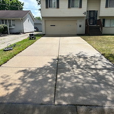 Why-its-important-to-clean-your-concrete-Driveway-in-Cleveland-Ohio 0